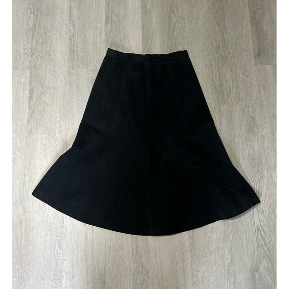 1970s Vintage Vera Maxwell Black Suede Knee Length Skirt Size 2 - Picture 1 of 9